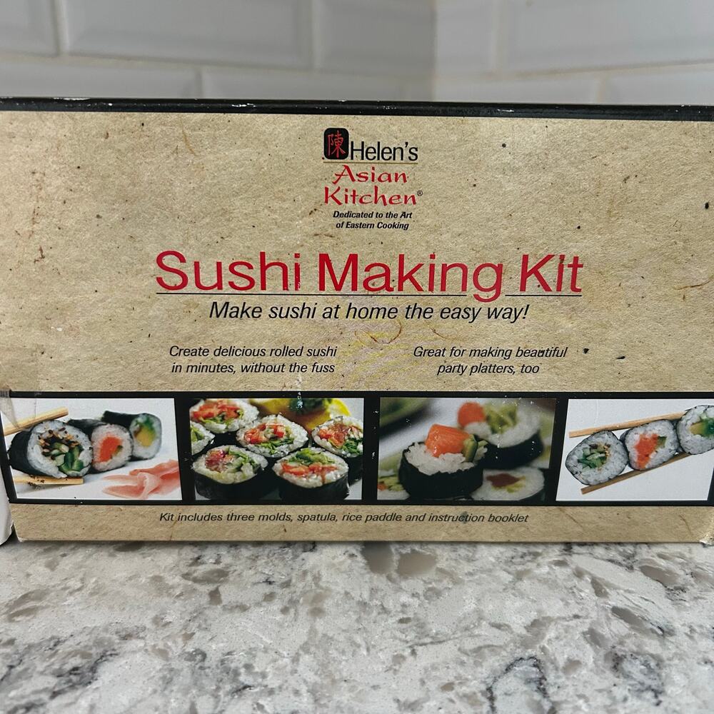 Sushi making Kit- 3 molds, spatula, rice paddle and instructions